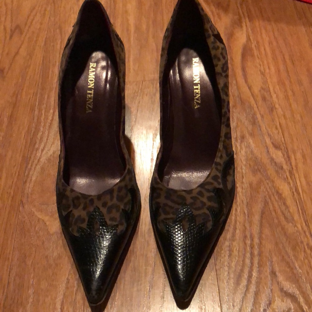 Leopard leather heels